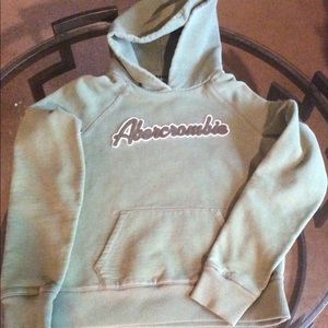 Abercrombie hoodie.❄️❄️❄️🧣🧣